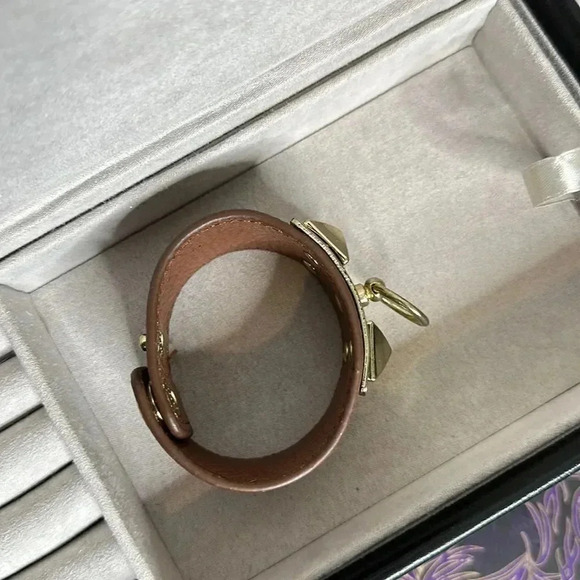 Brown Buckle Snap Faux Leather Bracelet - Picture 4 of 8